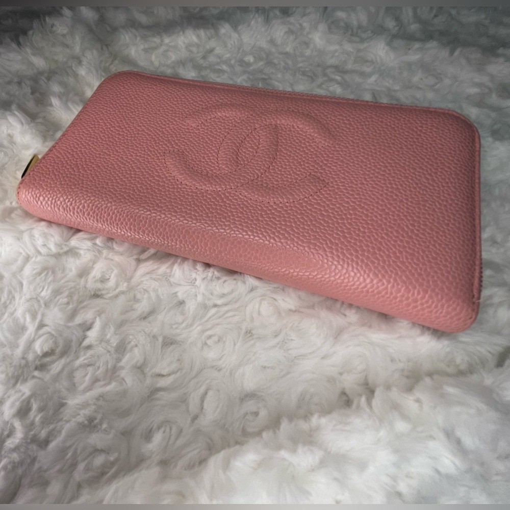 Chanel Pink CC Caviar Zip Long Wallet 🩷 - Picture 7 of 10